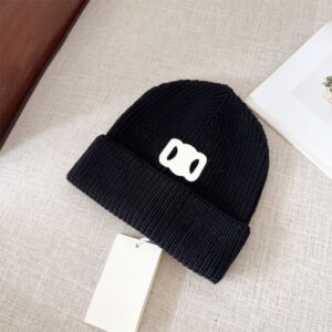 Designer Plush Casual Hats Mens and Womens Letter Knitted Hat Winter Hat Outdoor Warm Knitted Hat 12Colors to Choose