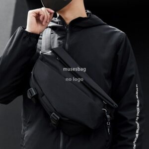 Crossbody bag Men's large capacity fashion motorcycle crossspan shoulder bag Sports backpack crossbody bag men's riding cross bag