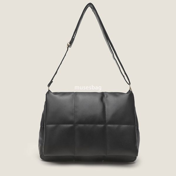 High end and large capacity bag for women's bag new high-end and western-style versatile single shoulder bag wide shoulder strap crossbody bag large bag