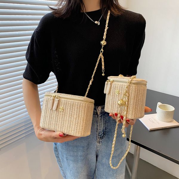 Women's small straw fragrance new woven tote box beach shoulder crossbody bag 2025s hot