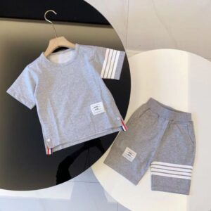 TOP 22SS child designer clother sets sports letter childrens kids short sleeve T-shirt shorts set suit brand boys clothing cotton tees