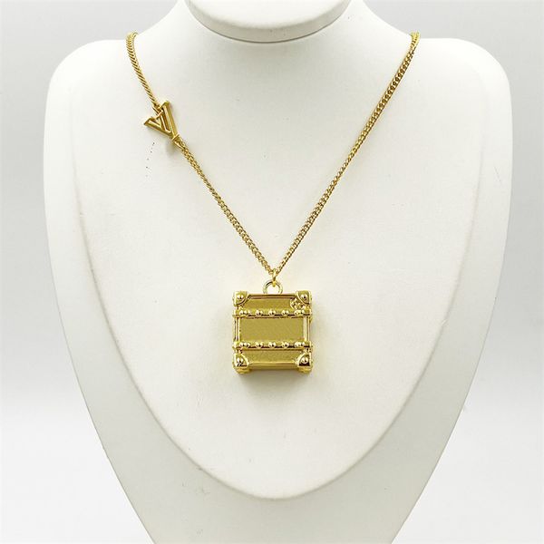 Pendant Necklace Women Men Designer Necklaces Luxury Gold Silver Trunk Locket Design Fashion Jewelry Party Gifts 04295YB