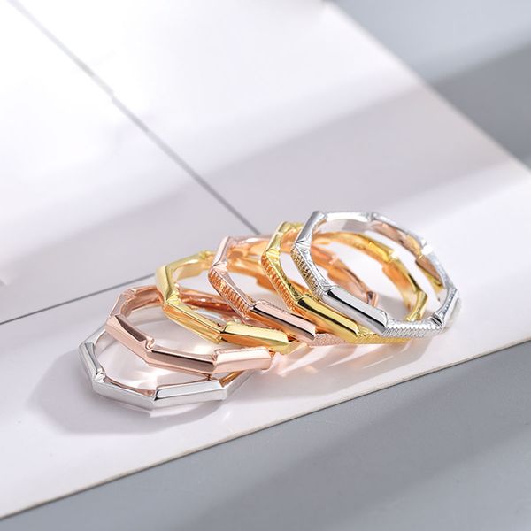 Fashion Luxury Ring for Man Women Designer Unisex Rings Delicate Jewelry Letter Design 8 Color Optional Gifts Accessories