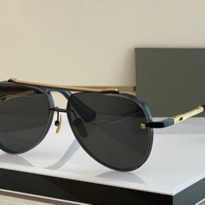 Top Original Designer Sunglasses for mens Mach eight Beach Glasses famous fashionable classic retro luxury brand Fashion High Quality design womens sunglasses