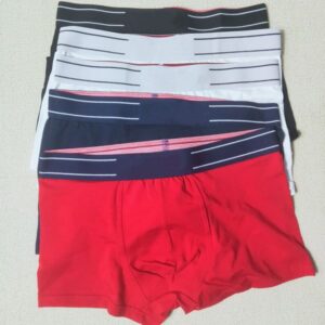 Men Underpants classic cotton underwears boxers briefs pull in Underwear Mixed colors Quality Sexy multiple choices Asian size Can specify color Christmas Shorts d