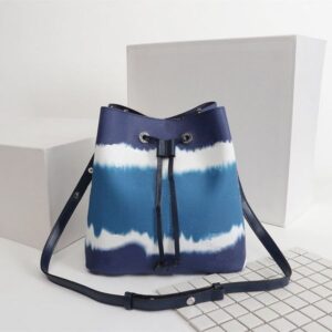 Top Quality Bag Women Leather Handbags Embossed Shoulder Bags Designer size MM 26 x 26 x 15 cm model dinner M45126