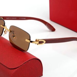 Fashion Designer Sunglasses Womens Goggle Beach Man Woman Eyeglasses Frameless Acrylic Alloy Wooden Frames Sunglass Square Rimless Eyeglass Black Bags Red Case