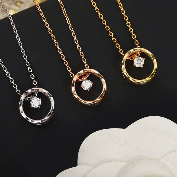 Fashion Chokers Luxury Pendants Necklaces for Woman Classic Exquisite Jewelry Elegant Lady Necklace 3 Color