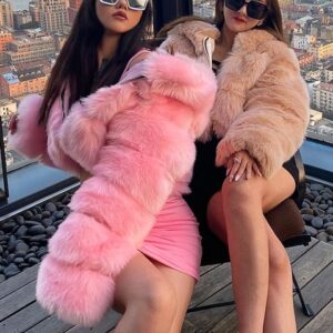 Fur Coat High Quality Furry Cropped Faux Fur and Jackets Women Fluffy Top Coats With Hooded Winter Jacket Manteau Femme Womens Clothing Natural Color