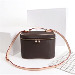 Designers Makeup Bag Women Old Flower Make Up Bags Designer Pouch Fashion Designer Cosmetic wash Handbags Shoulder purse