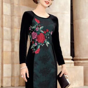Velvet dress, long slim slimming embroidery, large size women's clothing