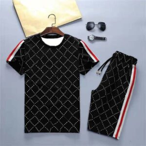 Mens T Shirts Shorts Tracksuits Short Sleeves Pants Summer Breathable Tees Tops Shirt Four Colors Options Tshirts Suits