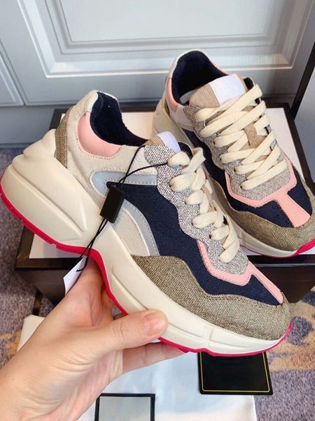 Rhyton Casual Shoes Men Women Designer Sneakers 620185 99WF0 4371 Vintage Shoes Fashion Designers Shoe Chaussures Ladies Shoes