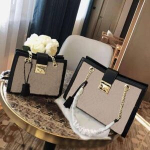 2021 Luxurys Designers Classic Women Shoulder Bags Chain Square Lock Canvas Fashion Handbags Bee Series Shopping Totes