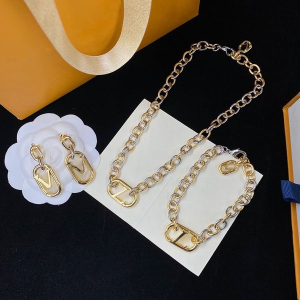 New Dangle Bracelet Necklace Earrings Pendants Suit Street fashion Letter Design for Man Woman Unisex Chain Bracelets Necklaces Jewelry High Quality