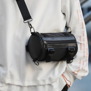 Men Release Buckle Decor Zip Front Bucket Bag