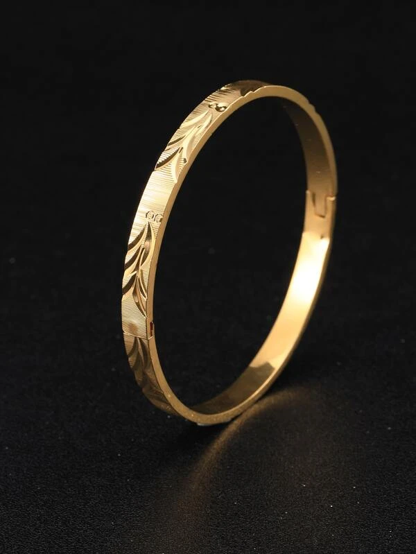 Textured Bangle for Stylish Men