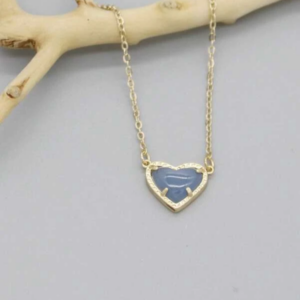 Pendant Necklace with Heart Shape Design