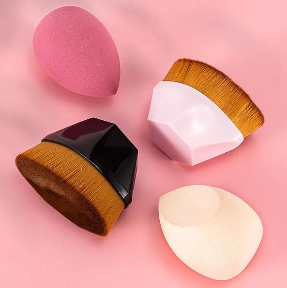 No. 55 magic foundation makeup brush set traceless concealer net red loose powder brush powder puff petal beauty tools box set