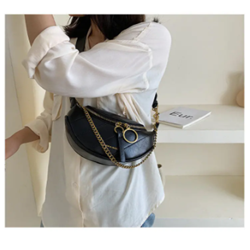 Women Casual Chain Messenger Chest Bag