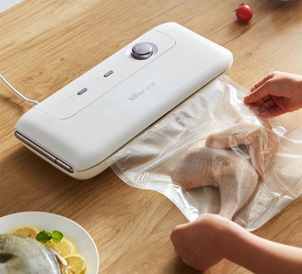 Bear FKJ-A01F1 vacuum food sealing machine home packing small fresh commercial packaging machine wet and dry