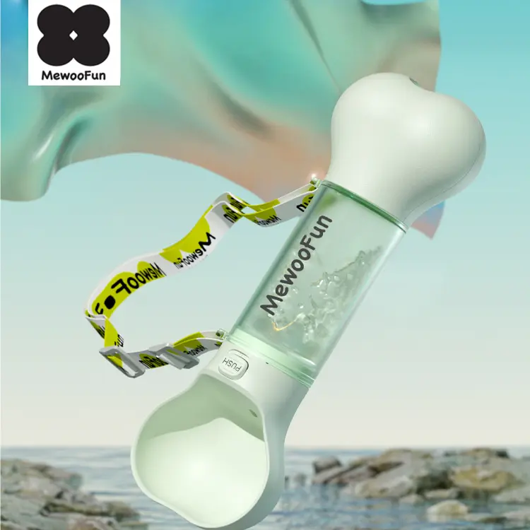 MewooFun Dog Outing Water Mug Portable Pet Water Bottle Outing Drinking Water Dispenser Pet Supplies