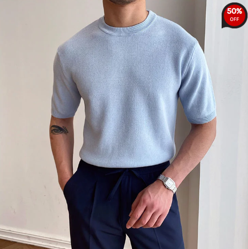 Gentlemans classic plain knitted round neck T-shirt