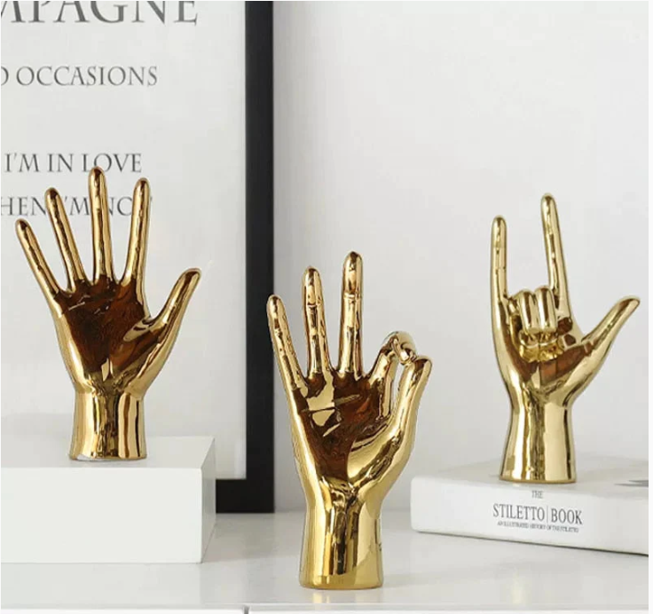 NORDIC FINGER FIGURINE