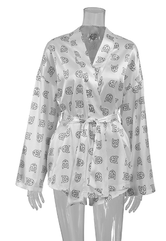 2023 Europe and the United States new V-neck long-sleeved shorts printed pajamas suit casual cardigan loose sense of ladies homewear