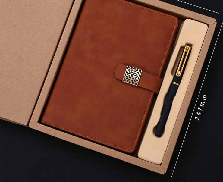 Notebook Business Retro Simple Notebook Office Notepad Brown A5 Kraft Paper Gift Box