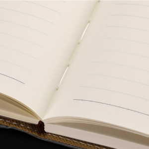 Notebook business retro simple notebook office notepad blue B5 window grille magnetic buckle