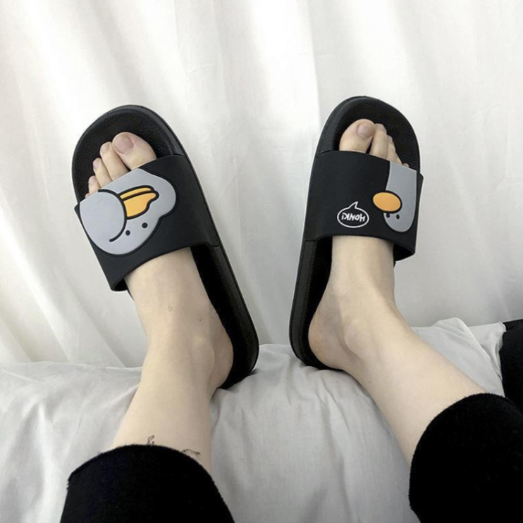 Cartoon Duck Pattern Casual Soft Wearable Couple Slippers (Black Duck)