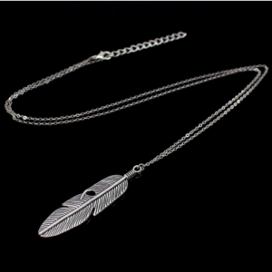 Simple classic pendant necklace feather necklace long sweater chain women’s necklace (silver)