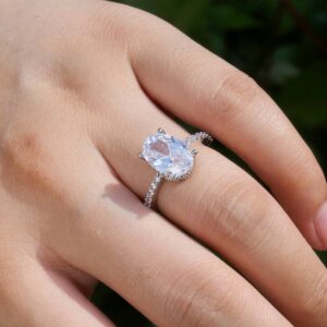 Fashion personality European and American zirconia white ring Korean fashion engagement ring