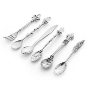 6pcs / Set Vintage Mini Coffee Spoons Suit Royal Style Metal Carved Coffee Fruit Cutler Dessert Flatware Kitchen Tools