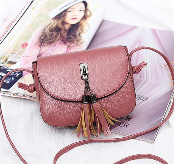 Women Vintage Solid Tassel Crossbody Bags Leisure Shoulder Bags
