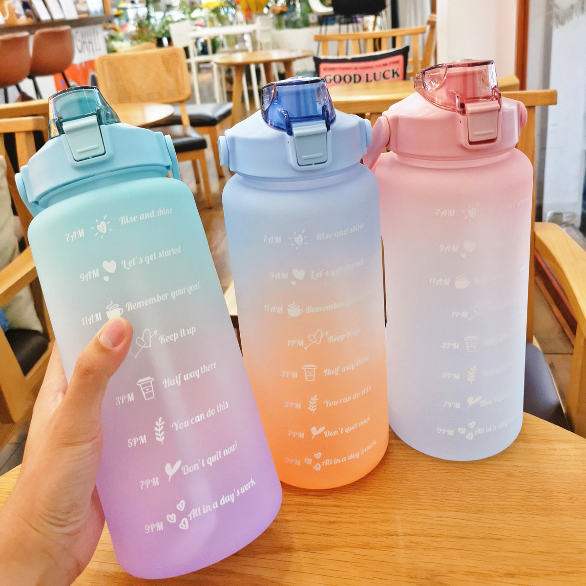 【VAT FREE】2 Liter Water Bottle, Sports with Timer, Large Capacity, Leak-proof, Beautiful, with Snap-on Top Lid, Gradient Color, for Gym, Campus And Ou