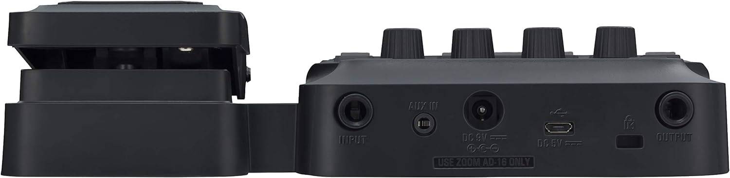 Processador multiefeitos com pedal Zoom G1X FOUR