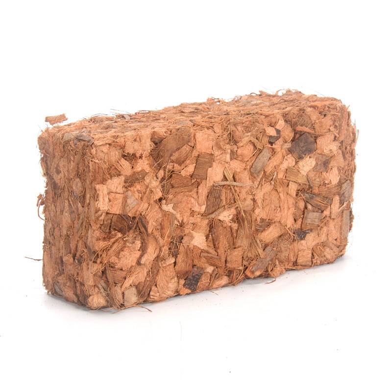 Coconut husk brick desalted coconut husk brick coarse coir Phalaenopsis dendrobium planting soil shredded coconut soil about 500g