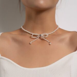 Fashion trend full of pearl fringe temperament necklace set with diamond bow super fairy clavicle chain