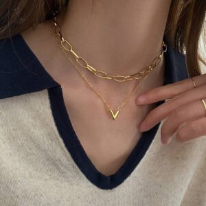 V-shaped necklace collarbone chain