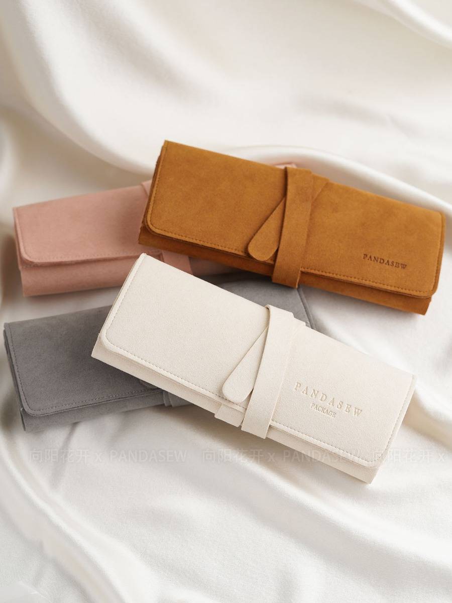 Customize Organizer Roll Earring Ring Necklace Pouch Travel Roll velvet bags custom jewelry