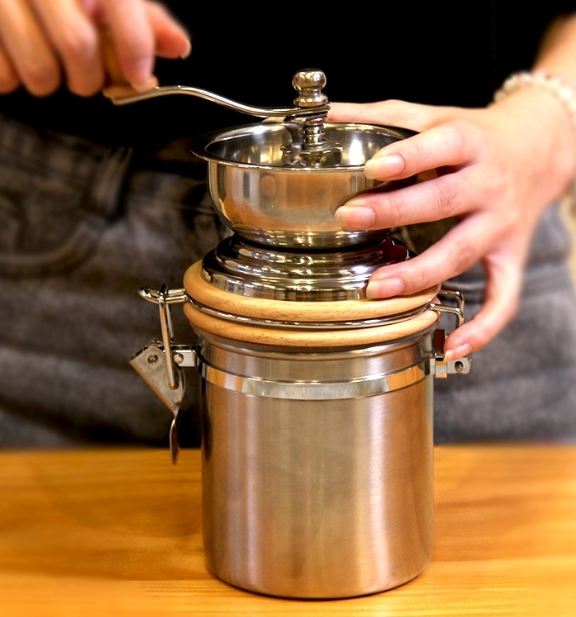 Household Stainless Steel Hand Crank Coffee Bean Grinder