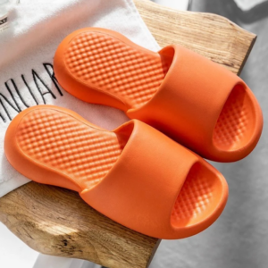 Non-slip wear-resistant thick-soled super soft slippers