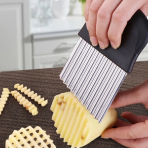 French Fries Cutting Stainless Steel Saw Blade Serrated Slicer Cutting Vegetables and Fruits Tools Wave Knife Equipment Accessories