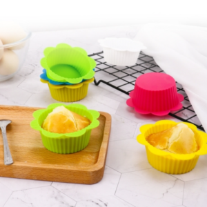 20 pieces for sale DIY baking mold macaron lace shape silicone cake cup pudding tart muffin cup mold, color shipped randomly