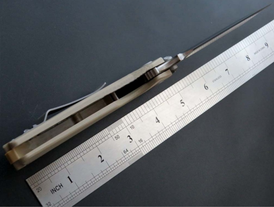 Outdoor folding knife high hardness portable self-defense folding knife bearing D2 steel G10 handle outdoor survival knife