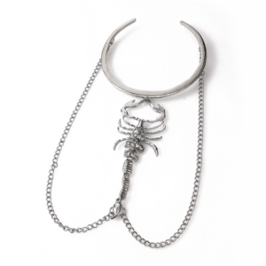 Gothic Style Diamond-studded Scorpion Armlet with Retro Geometric Jewelry (Silver)