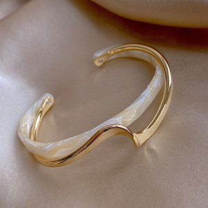 White Mother-of-Pearl Sheet Bangle with Curved Metal Jewelry