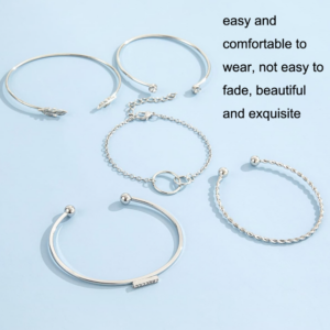 Leaf-Design Diamond-Studded Adjustable Bracelet with Circle and Herringbone Pattern